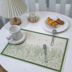 Elegance at the Table Küche & Esszimmer-Maiglöckchen-Porzellanteller - Medieval Green Tableware Collection