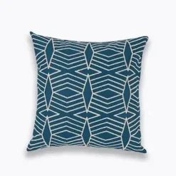 Pillow Haven Bettzeug-Marineblauer weißer Vierpass-Kissenbezug – 45 x 45 cm, bestickter Kissenbezug