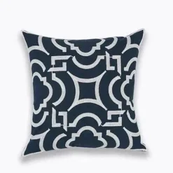 Pillow Haven Bettzeug-Marineblauer weißer Vierpass-Kissenbezug – 45 x 45 cm, bestickter Kissenbezug