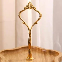 Elegance at the Table Küche & Esszimmer-Mehrschichtiger Tortenständer aus Holz – Elegante Dessertpräsentation