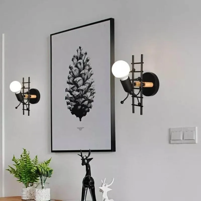 Comfort u0026 Style Beleuchtung-Mini Robot Wall Lamp - Decorative Night Light