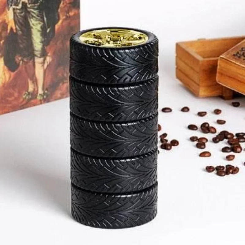 Cup Couture Camping-Werkzeuge|Outdoor-Artikel-Mini-Autoreifen-Thermoskanne – Kreativer Reisebecher für Autos