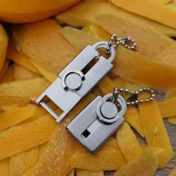 Green Thumb Gear Camping Im Freien|Outdoor-Artikel-Mini-Gemüseschäler-Schlüsselanhänger – Küchenwerkzeug aus Edelstahl