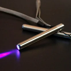 Cozy Living Camping-Werkzeuge|Camping Im Freien-Mini-Taschenlampe aus Edelstahl – tragbares LED-Licht