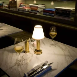 Illuminate Home Beleuchtung-Moderne Stoff-Tischlampe – Stilvolles, sanftes Nachtlicht