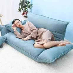 Comfort u0026 Style Möbel-Modernes Schlafsofa ohne Beine mit 2 Kissen