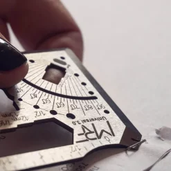 Wilderness Haven Outdoor & Garten|Outdoor-Artikel-MRF Universal 30 - Vielseitiger Performance-Reifen