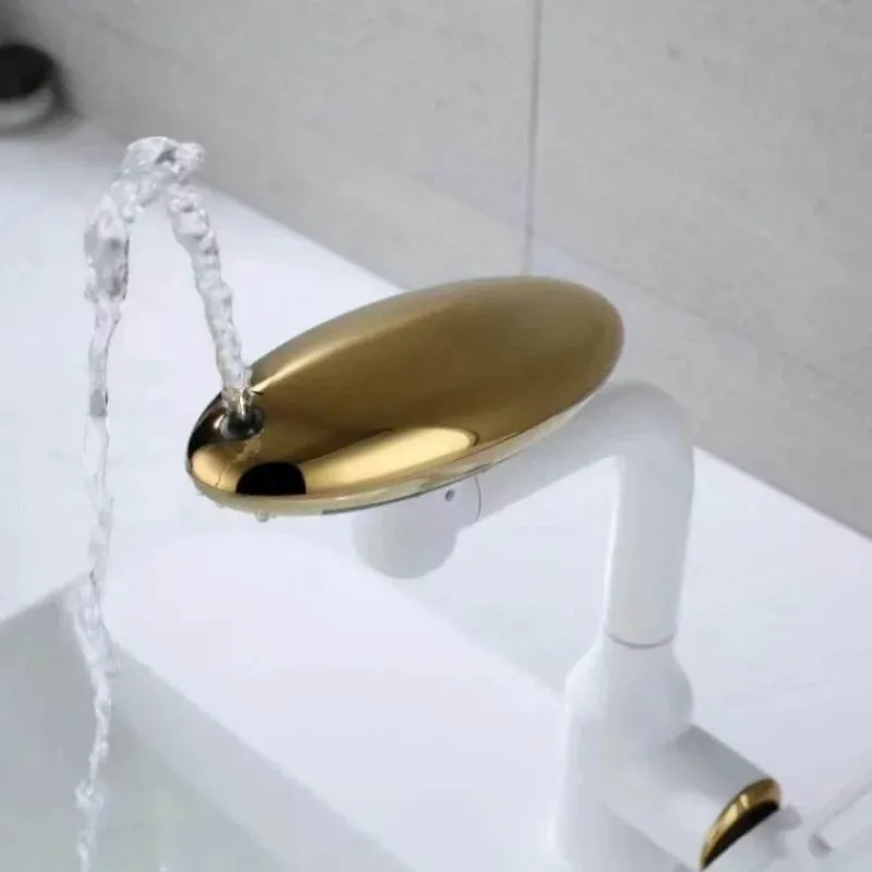 The Blissful Bath Badezimmer-Multifunctional Nordic Basin Faucet - Rotating Waterfall Design