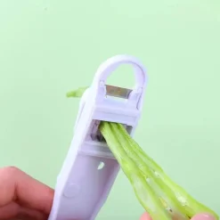 The Culinary Kit Küche & Esszimmer-Multifunktionaler Gemüseschneider – Sicheres Schneiden und Zerkleinern