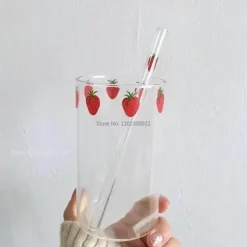 Plates u0026 More Küche & Esszimmer-Nana Erdbeer-Glasbecher – süßer, hitzebeständiger, transparenter Wasserbecher