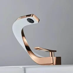 Tranquil Waters Badezimmer|Küche & Esszimmer-Nordic Arch Deckmontierter Wasserhahn - Künstlerischer Waschbeckenmischer