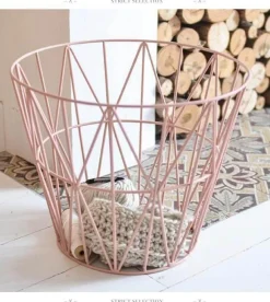 Cozy Living Möbel-Nordic Art Korbstuhl- und Tischset – Stilvolles Wohndekor