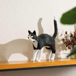 Comfort u0026 Style Beleuchtung-Nordic Cat Table Lamp - Decorative Resin Lighting Fixture