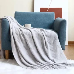 The Blanket Nook Bettzeug-Nordische Strickdecke – weiches geometrisches Design für Zuhause und unterwegs