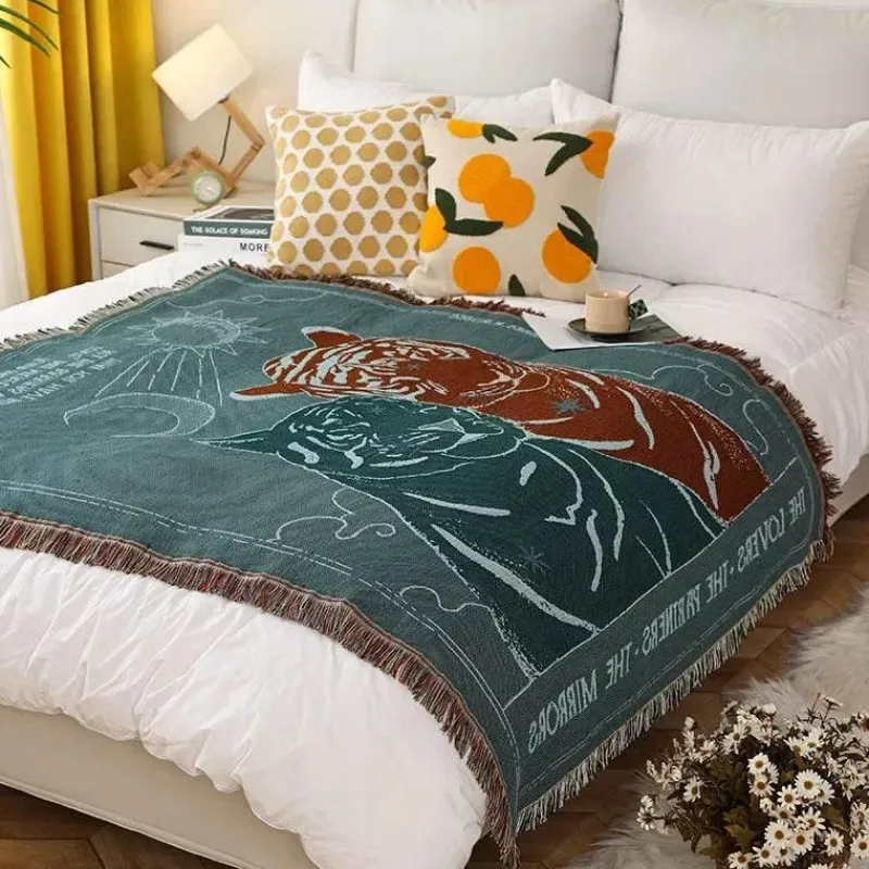 The Blanket Nook Bettzeug-Nordische Strickdecke für draußen – gemütliche Camping-Picknickmatte