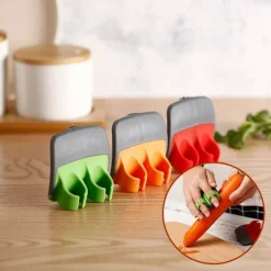 Tom Küche & Esszimmer-Obstschäler und -schneider aus Edelstahl – Küchengerät mit Doppelfingerschneider