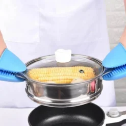 The Culinary Kit Küche & Esszimmer-Ofenhandschuhe aus Silikon – hitzebeständige, antihaftbeschichtete Backhandschuhe