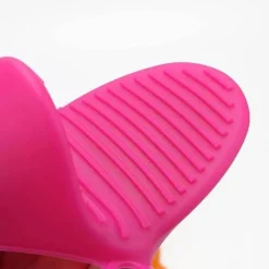 The Culinary Kit Küche & Esszimmer-Ofenhandschuhe aus Silikon – hitzebeständige, antihaftbeschichtete Backhandschuhe