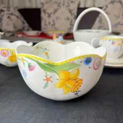 Elegance at the Table Küche & Esszimmer-Oster-Tulpen-Geschirrset – Frühlingsinspiriertes Serviergeschirr aus Keramik