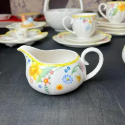 Elegance at the Table Küche & Esszimmer-Oster-Tulpen-Geschirrset – Frühlingsinspiriertes Serviergeschirr aus Keramik