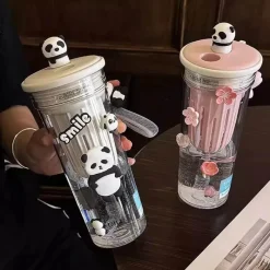 The Decor Haven Outdoor-Artikel|Outdoor-Gadgets-Panda-Wasserflasche – entzückender wiederverwendbarer Getränkebehälter für Kinder und Erwachsene