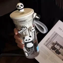 The Decor Haven Outdoor-Artikel|Outdoor-Gadgets-Panda-Wasserflasche – entzückender wiederverwendbarer Getränkebehälter für Kinder und Erwachsene