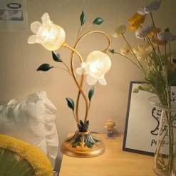 Bright Accents Beleuchtung-Pastoral Rose Tischlampe - Dekorative Akzentbeleuchtung