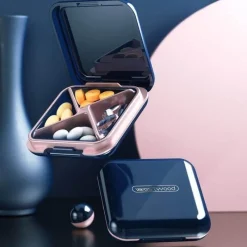 The Relaxation Nook Gesundheits-Gadgets|Gesundheits- Und Entspannungstools-Pillendose mit 4 Fächern – Reisekapselhülle für Medikamente