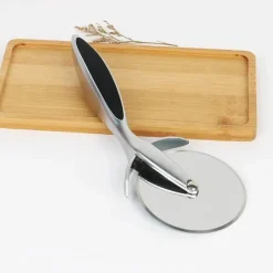 Tom Küche & Esszimmer-Pizzaschneidermesser aus Edelstahl – Back- und Kochwerkzeug