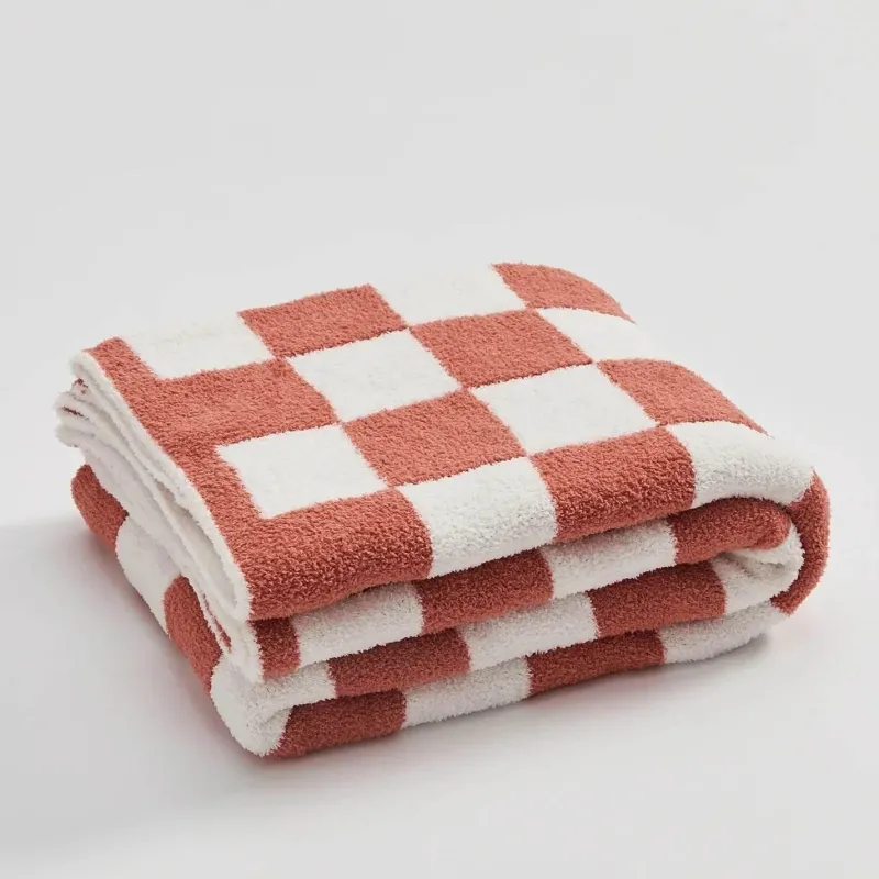 Cozy Haven Bettzeug-Plüschdecke mit Schachbrettmuster – weicher Überwurf für Sofa und Heimdekoration