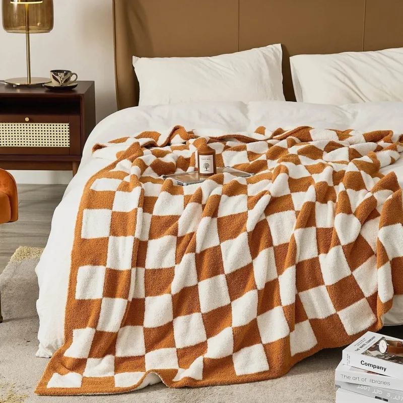 Cozy Haven Bettzeug-Plüschdecke mit Schachbrettmuster – weicher Überwurf für Sofa und Heimdekoration