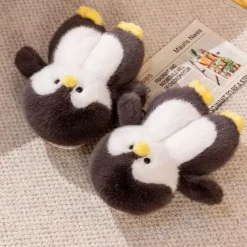 Damen Wilderness Haven Herrenschuhe|Damenschuhe-Plüsch-Hausschuhe „Happy Penguins“ – bequemes, gemütliches Schuhwerk