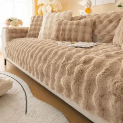 Comfort u0026 Style Gadgets Für Zuhause-Plüsch-Sofabezug – weicher, bequemer Möbelschutz