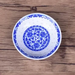 Elegance at the Table Küche & Esszimmer-Porzellangeschirr-Set mit Drachenmuster – Blau-weiße Essteller