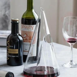 The Culinary Kit Küche & Esszimmer-Pyramiden-Weindekanter aus Glas – elegante Weinkaraffe