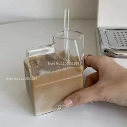 Plates u0026 More Küche & Esszimmer-Quadratischer Milchbecher aus Glas, 250 ml, mikrowellengeeignet, Geschirr für die Küche im japanischen Stil