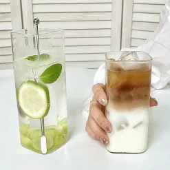 Plates u0026 More Küche & Esszimmer-Quadratisches Glasbecher-Set – Tassen für Kaffee, Tee, Saft, Dessert