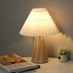 The Light Loft Beleuchtung-Rattan-Tischlampe – Stilvolles Beleuchtungsdekor für Zuhause