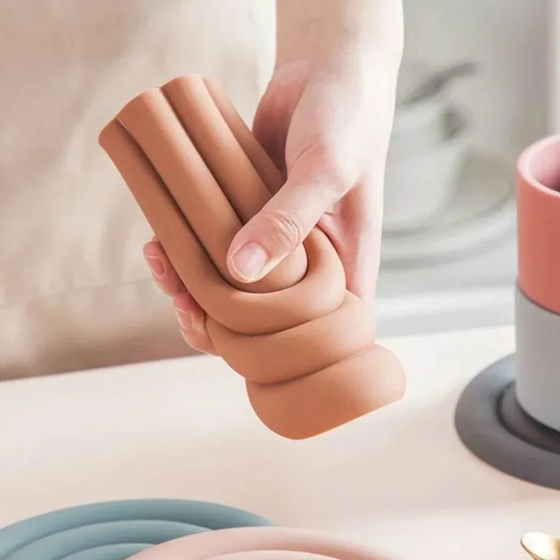 Tom Küche & Esszimmer-Regenbogen-Untersetzer-Set aus Silikon – hitzebeständige Tischsets für die Küche