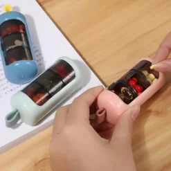 The Relaxation Nook Gesundheits- Und Entspannungstools|Gesundheits-Gadgets-Reise-Pillen-Organizer – Mehrschichtiger Medikamentenbehälter