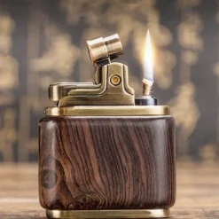 The Outdoor Vault Camping Im Freien|Outdoor-Artikel-Retro Kerosinfeuerzeug - Vintage Spark Feuerzeug