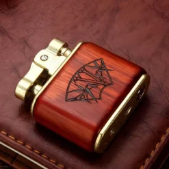 The Outdoor Vault Camping Im Freien|Outdoor-Artikel-Retro Kerosinfeuerzeug - Vintage Spark Feuerzeug