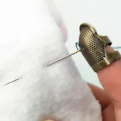 Comfort u0026 Style Gadgets Für Zuhause-Retro Nähfingerschutz - Quilting Thimble Armor