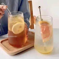 Plates u0026 More Küche & Esszimmer-Retro-Kaffeetassen-Set aus Glas – transparente 500-ml-Trinkbecher