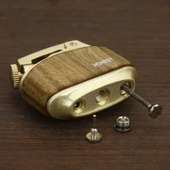 Cozy Living Outdoor & Garten|Heimwerkzeuge-Retro-Sturmfeuerzeug – Kompaktes Ein-Klick-Zündwerkzeug