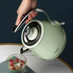 The Cozy Mug Küche & Esszimmer-Retro-Wasserkocher – elegantes, schlichtes Design