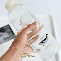 Feast u0026 Flair Küche & Esszimmer-Robbenwal-Wasserflasche mit Hülle – Kreatives Camping-Trinkgeschirr