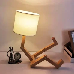 Comfort u0026 Style Beleuchtung-Roboter-Nachtlampe aus Holz – Modernes Kinderzimmerdekor