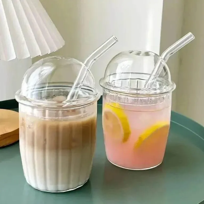 Plates u0026 More Küche & Esszimmer-Rosa Kaffeetasse aus Glas mit Fliege, Deckel und Strohhalm – süßes Trinkgeschirr