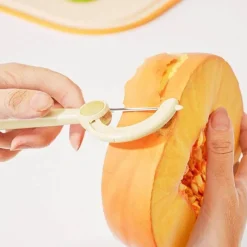 The Culinary Kit Küche & Esszimmer-Rotierender Gemüse- und Obstschäler – einfach zu verwendendes Küchenwerkzeug